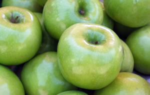 Green apples in a supermarket