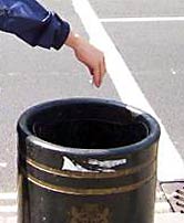 Just put litter in the trashcan!